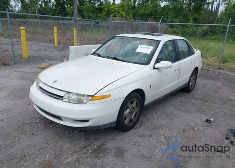 2002 Saturn L-Series L300 из США, поврежденный, VIN 1G8JW54R82Y577897